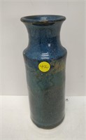 Gordon pottery Elora vase