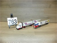 1/64 2 GI Trucking & The Kruse Company Semis