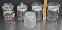Glass canisters lot