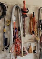 CONTENTS OF PEG BOARD: HEDGE TRIMMERS