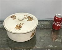 Arner's ceramic lided bowl