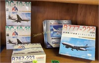 5 American Airlines Diecast Airplane Models.