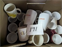 Large Box of Nice Coffee Cups