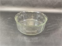 Scallop Rim Glass Serving Bowl