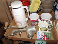 Universal 1 Grinder; Coffee Mugs & Thermos