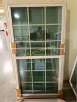 Lot of 3 single hung windows