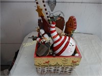 Wicker basket w/2 snowman gourds & Santa decor