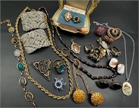 Vintage/antique jewelry lot