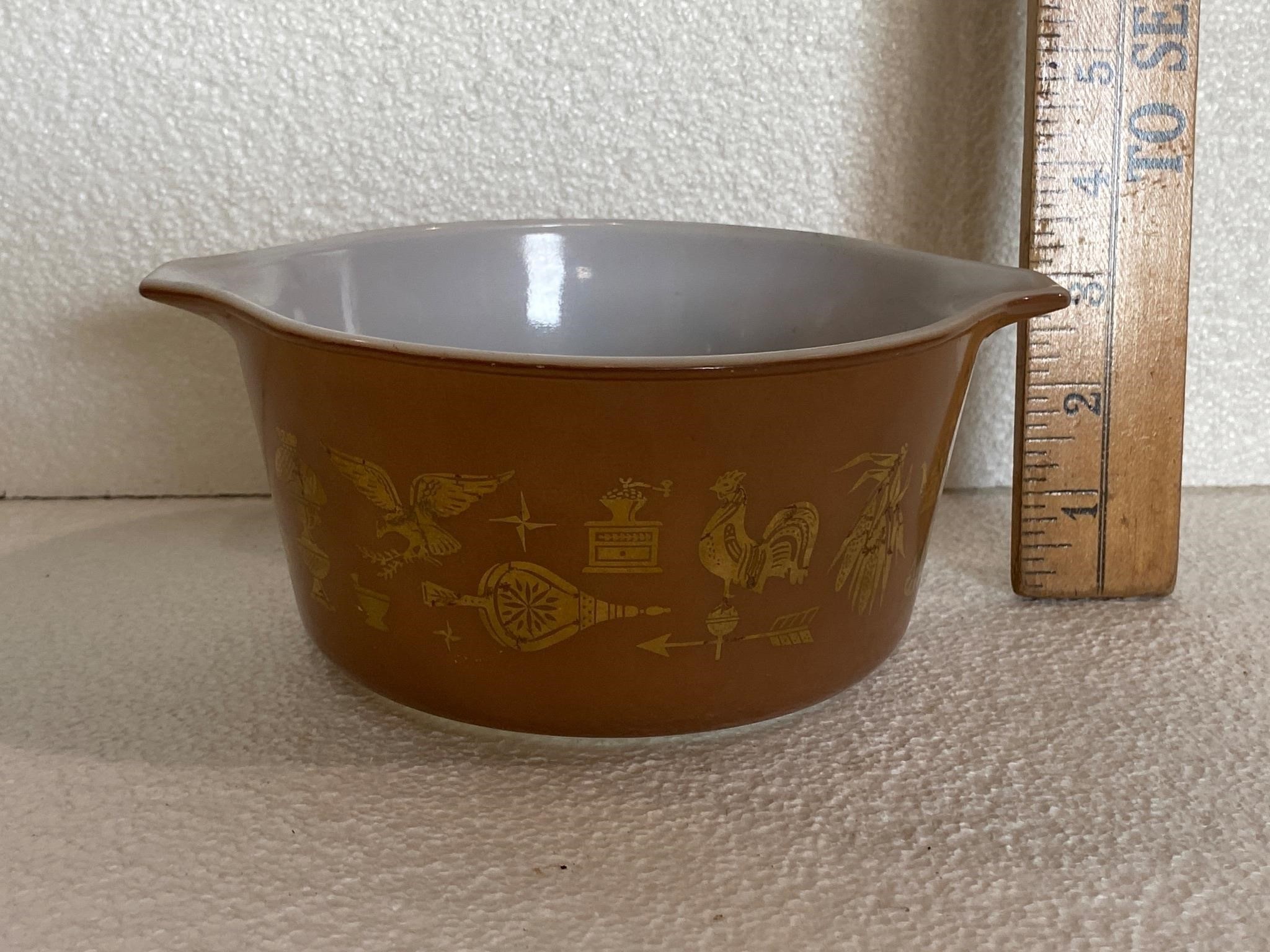 Pyrex Early American Bowl