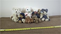 STUFFED BOYDS BEARS