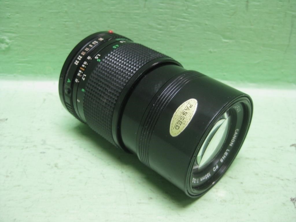 Canon Lens FD 135 MM 1:35 - Untested