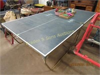 USED PING PONG TABLE WITH ACCESSORIES