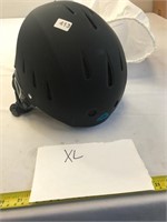 XL HELMET