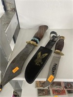 Hand made knife w/ Damascus blade , knife w/ case
