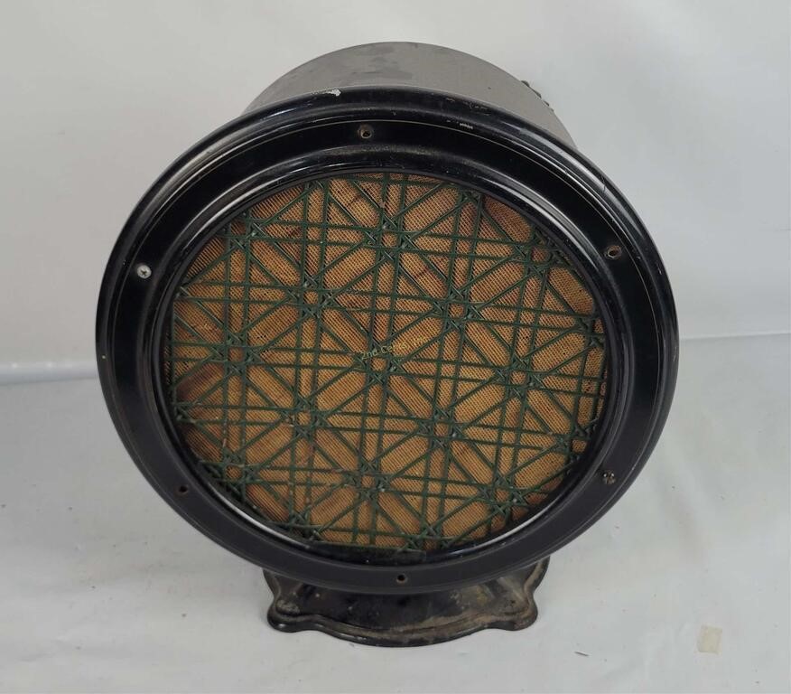 1929 Atwater Kent F7 Table Speaker