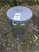 d1 metal trash can