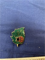 Vintage brooch Lady bug leaf