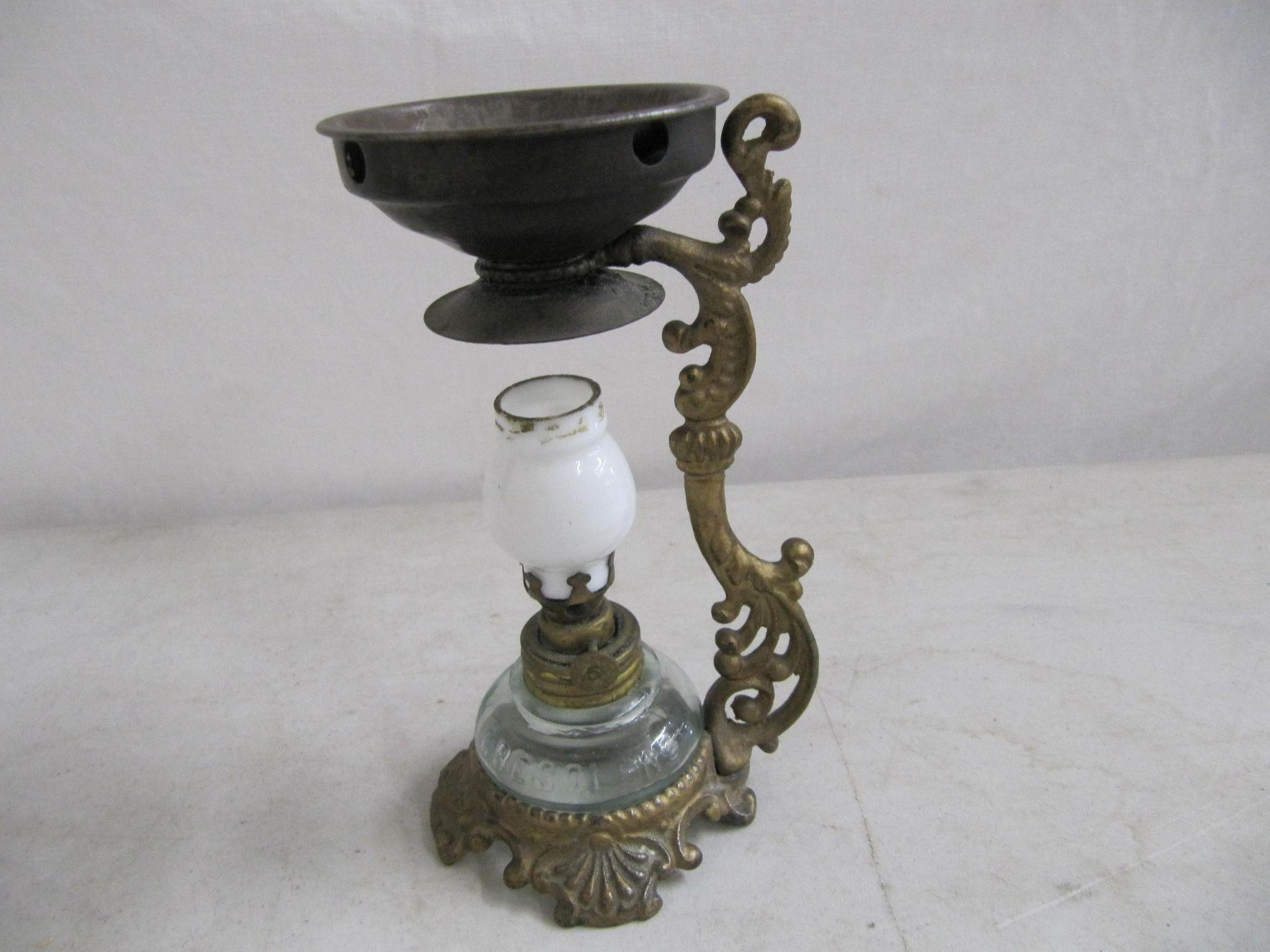 ANTIQUE "VAPO CRESOLENE" OIL LAMP