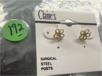 Claire\'s Flower Surgical Steel Posts Earrings