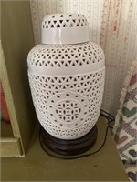 Reticulated Blanc-de-Chine Ginger Jar Light