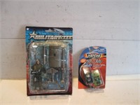VINTAGE MILITARY TOY SET+PENNY RACERS CARS
