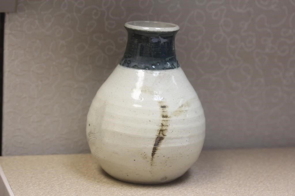 Japan Studio Pottery Art Vase