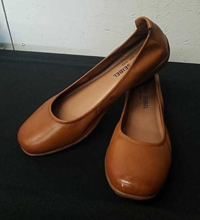 Size 38 Josie Seibel shoes