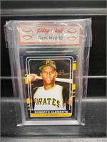 Roberto Clemente Card Graded 10