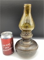 Antique lampe à l'huile, en métal