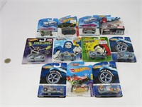 11 voitures hot wheels die cast sur carte