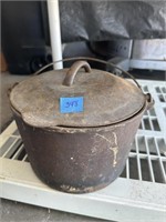 Antique Iron Dutch Oven