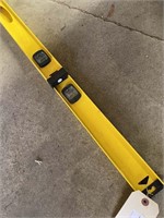 (2) Pittsburgh Levels - 48" & 72" Lengths