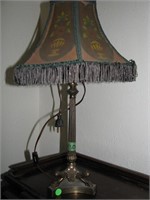 Nice. Lamp with shade