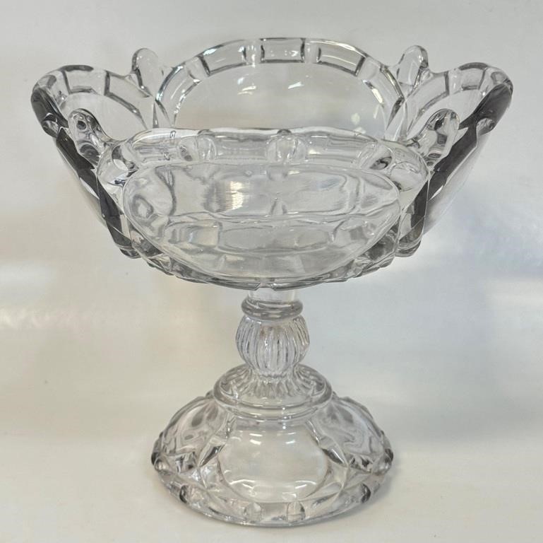 DESIRABLE NS GLASS CROWN PATTERN FOOTED COMPOTE