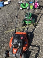 HUSQVARNA PUSH MOWER W/ BRIGGS & STRATTON 625EX