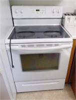 Frigidaire Glass top oven