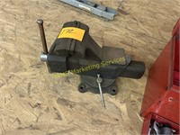 5 1/2" Craftsman Vice