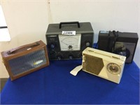 4 pcs. Vintage / Antique Radios