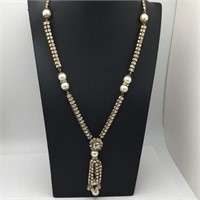 Rhinestone And Faux Pearl Pendant Necklace