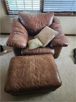 Leather Chair w/ Ottoman