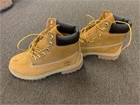 Timberland Boots 4.5 Mens