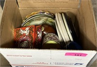 BOX LOT OF MIXED CHINA / PORCELAIN GOOD LOT