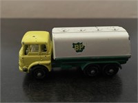 Matchbox Lesney 1965 25 C BP Petrol Tanker