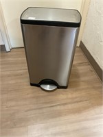 Stainless Flip top step trash can