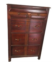 Antgue Dresser 30"Wx18"Dx46"T Needs Repair