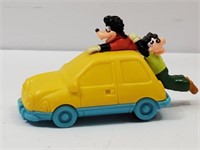 1995 Pull-Back Car Yellow Burger King Goofy & Max