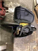 POULAN 220 PRO CHAIN SAW, 38CC, UNTESTED, IN CASE