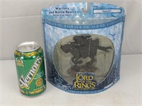 NIB LORD OF THE RINGS RINGWRAITH ACTION FIGURE