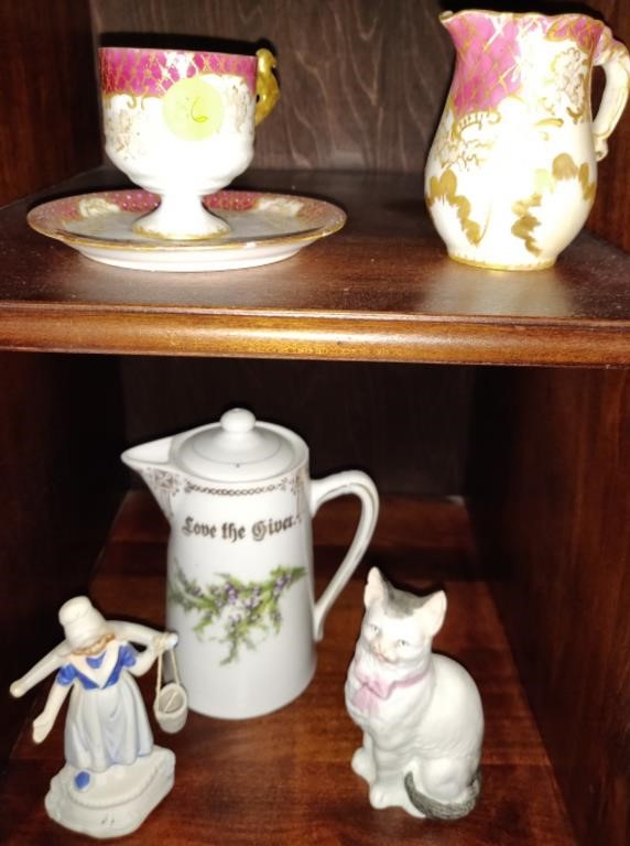 Figurines & China Ware