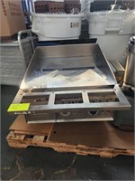 KEATING MIRACLEAN 24 X 30 GAS FLAT GRILL